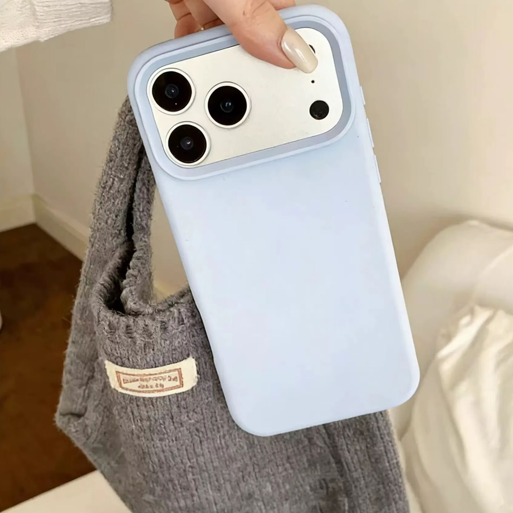 Minimalist Solid Color Frosted - đánh giá và giá Usb Charger